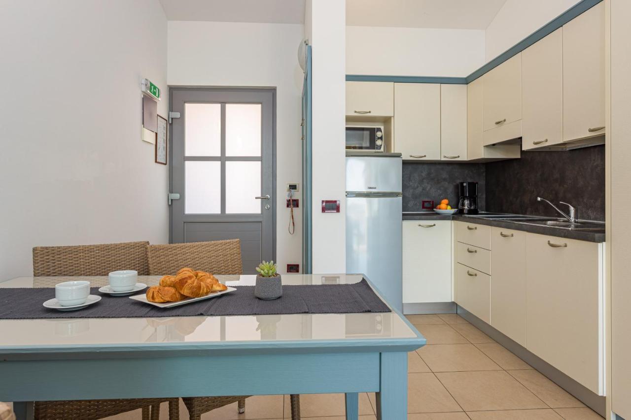 Residence Superior Del Mar Banjole Habitación foto